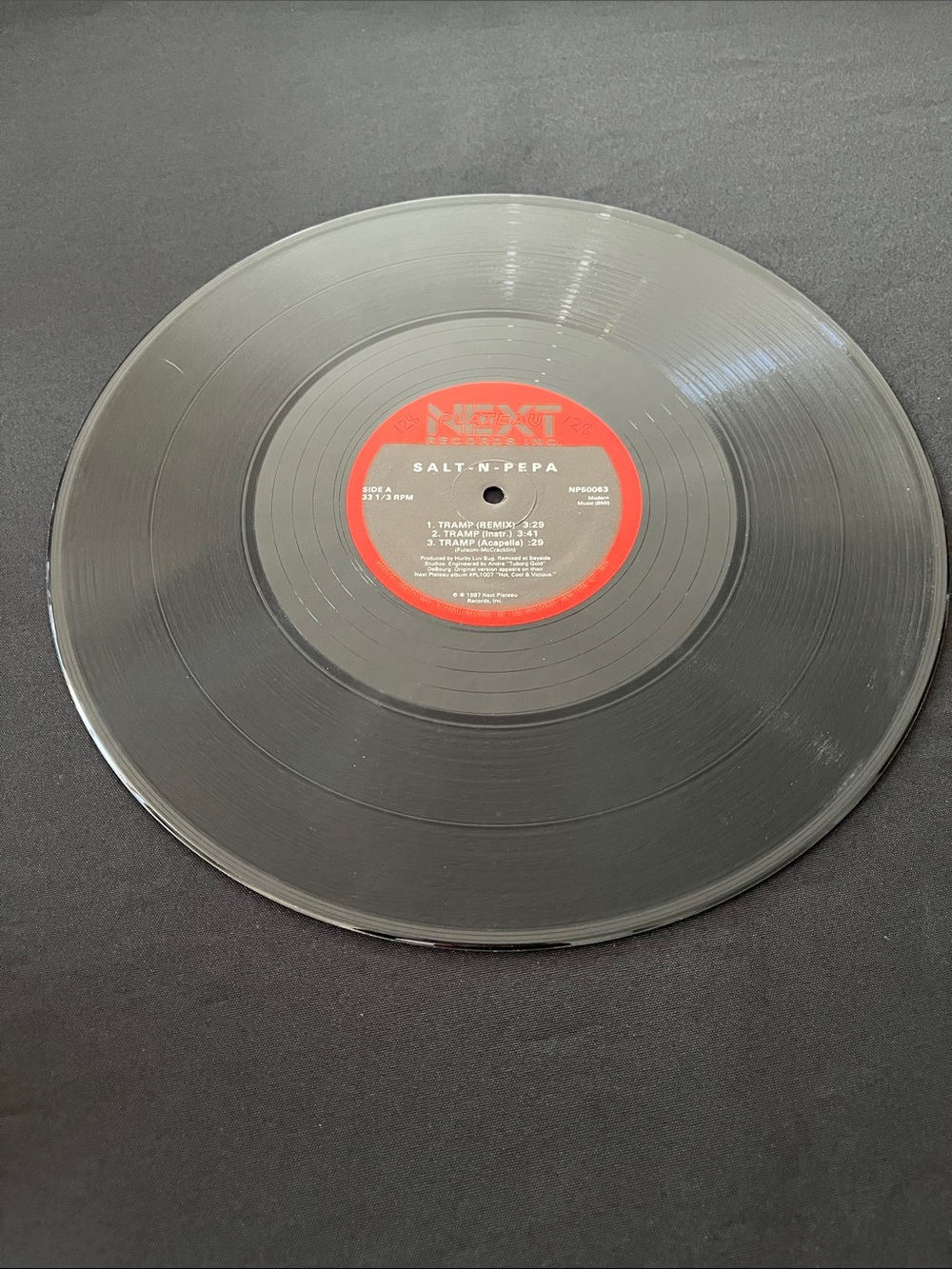 Salt ‘N’ Pepa - “Tramp (Remix)” Vinyl Record - Picture 5 of 6